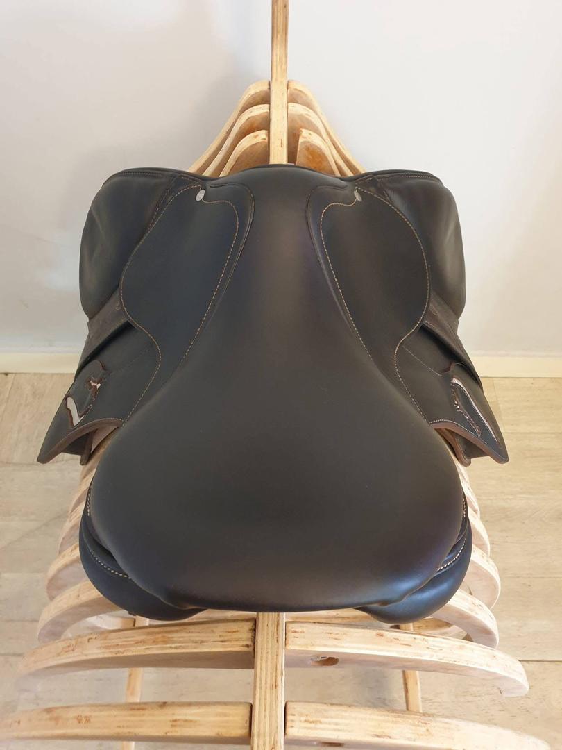Gorgeous Antares Connexion jumping saddle & One year old, – Image 5